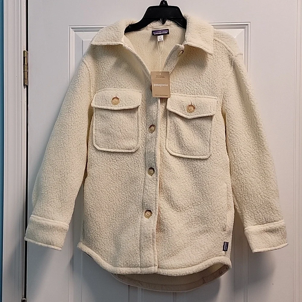 NWT Women's Patagonia Fleece Shacket - Picture 6 of 9